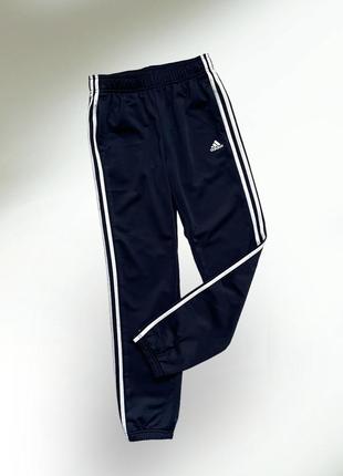 Спортивные штаны adidas на мальчика he93161 фото