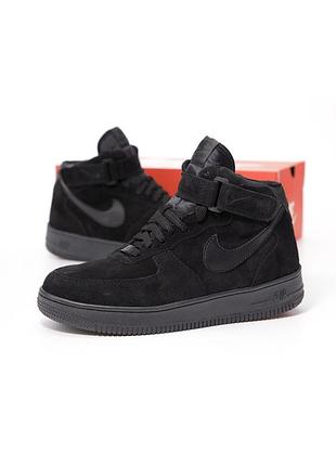 Зимові чоловічі кросівки nike air force 1 high winter black fur чорного кольору з хутром