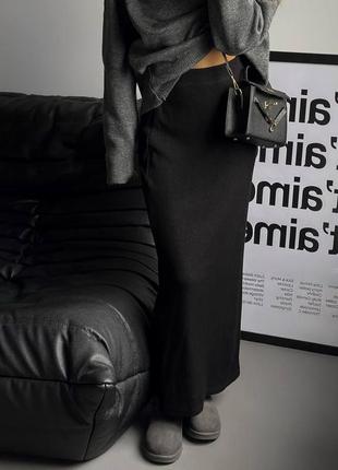 Облягаючими силуетна ангорова спідниця в рубчик довжина максі9 фото