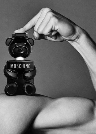 Moschino toy boy (москино той бой ) 100 ml, парфум для чоловіків1 фото