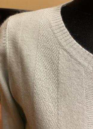Нежный кашемировый свитер hugo boss, оригинал2 фото