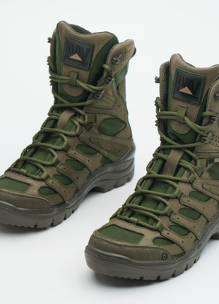 Військові  тактичні  теплі черевики берці  ботінки кросівки.  вологостійкі, водонепронекні военные2 фото