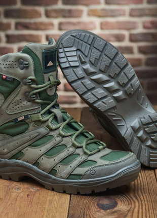 Військові  тактичні  теплі черевики берці  ботінки кросівки.  вологостійкі, водонепронекні военные10 фото