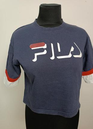 Укороченная футболка fila