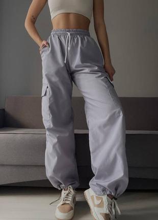 Нереально крутые женские брюки карго с карманами 🤗1 фото