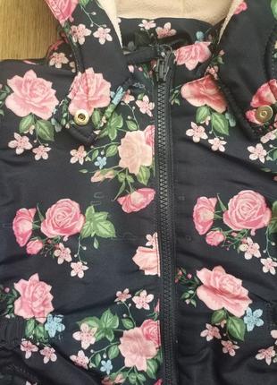 Куртка для дівчинки у квіти6 фото