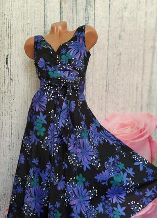 Платье с пышной юбкой . котон