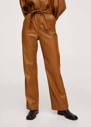Карамельные кожаные брюки mango m, l1 фото