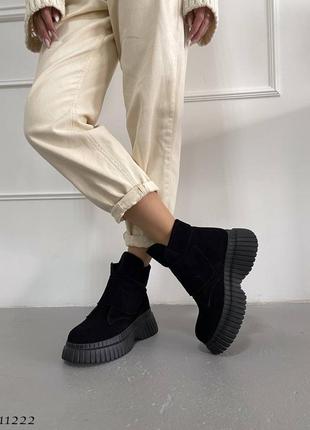 Черные натуральные замшевые зимние ботинки на липучке с липучкой толстой грубой подошве платформе зима замша10 фото