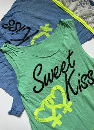 Женская майка в наличии в двух цветах