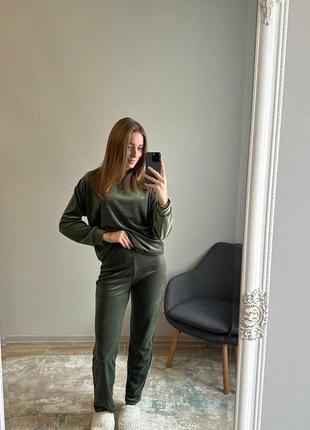Велюрова піжама