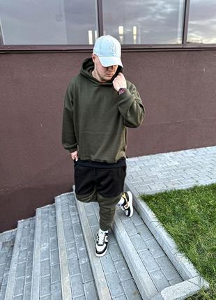 Спортивний костюм чорна п'ятниця