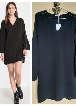 Нова чорна сукня ,рукава волани1 фото