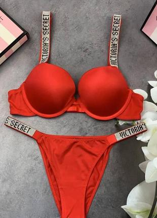 Комплект victoria ́s secret красный