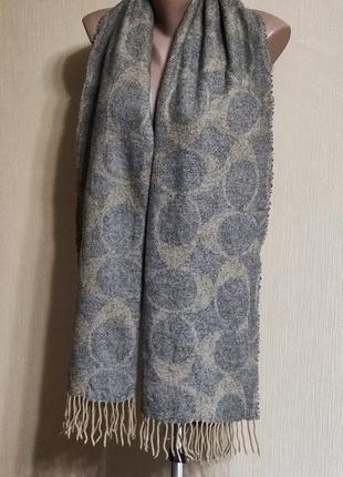 Автентичний шарф із монограмою від coach