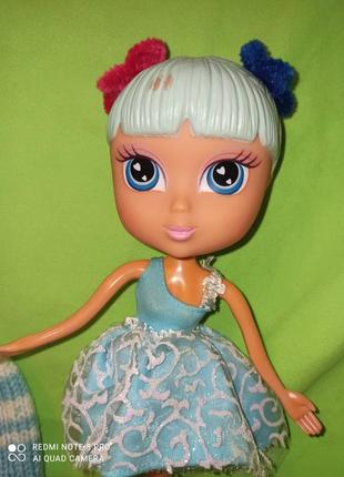 Красивая кукла куколка