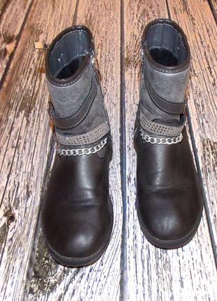 Фірмові демісезонні чоботи для дівчинки , розмір 33-34