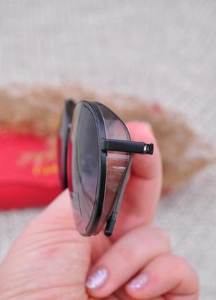 Красивые круглые солнцезащитные очки с боковой шорой gian marco venturi gmv8644 фото