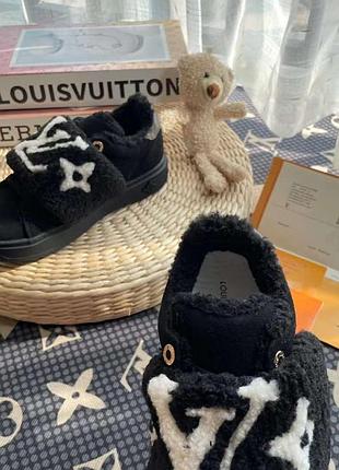 Брендові кеди з хутром