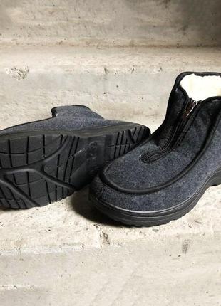 Сапоги мужские из ткани утепленные 45 размер, угги для дома, удобная рабочая обувь. цвет: серый