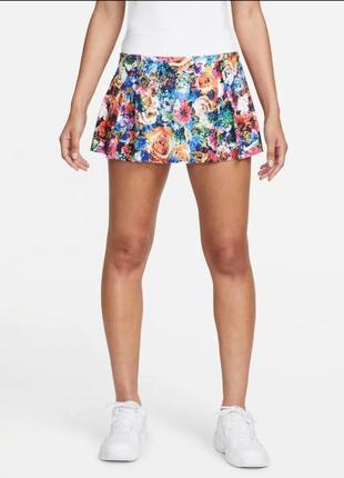 Женская короткая теннисная юбка шорты с цветочным принтом nike club

court новая оригинал3 фото