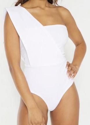 Боди женское prettylittlething