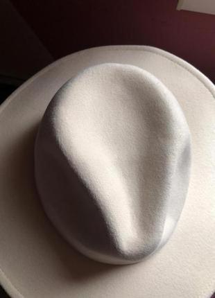 Всегда актуальная теплая шляпа федора 🔥🚀💣 кремовая3 фото