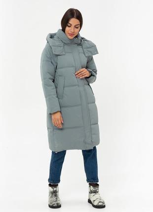 Женская удлиненная зимняя куртка стеганая с капюшоном теплое зимнее пальто