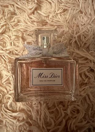 Парфумована вода dior miss dior