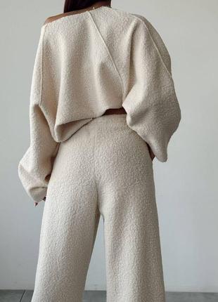 Теплый женский мягкий уютный молочный костюм барашек букле свитшот+штаны 2023 весна осень2 фото