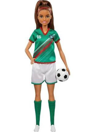 Кукла барби футболист в зеленой форме barbie soccer doll hcn18