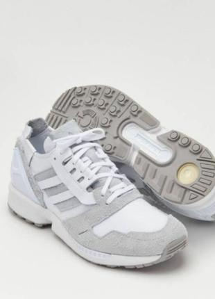 Кроссовки adidas