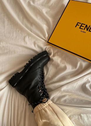 Зимние женские ботинки  fendi6 фото