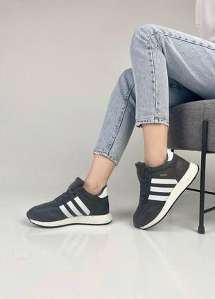 Женские кроссовки adidas iniki  зимние2 фото