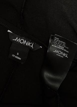 Monki брендовое стильное чёрное платье миди трикотажное рукав средний размер 44-50 оверсайз женское8 фото