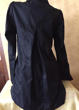 Милое чёрное  весеннее двубортное пальто / плащ