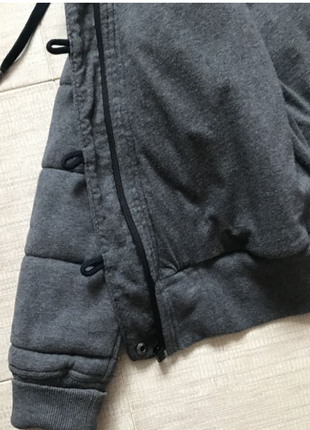 Крутая, теплая куртка бомбер с капюшоном, converse all star. 38/40 евро сост. новой8 фото