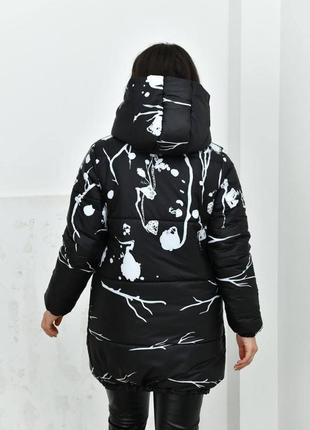 Женское зимнее пальто-куртка из непромокаемой плащевки с принтом большие размеры 42-562 фото