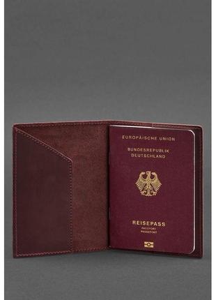 Кожаная обложка для паспорта с гербом германии бордовая crazy horse2 фото
