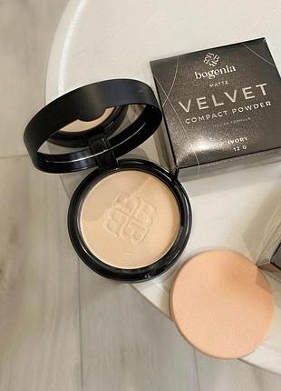 Пудра bogenia compact powder matte velvet