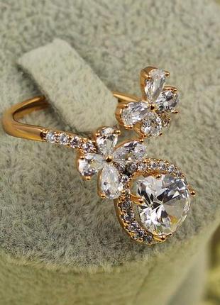 Кольцо  xuping jewelry марсель с белым камнем раздвижное р 18 золотистое
