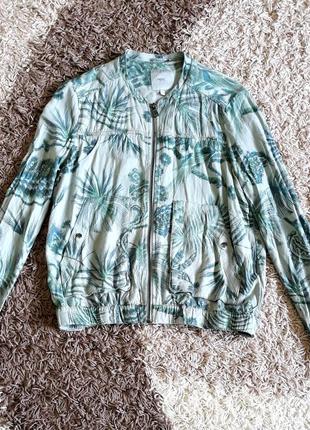 Бомбер фірми next.