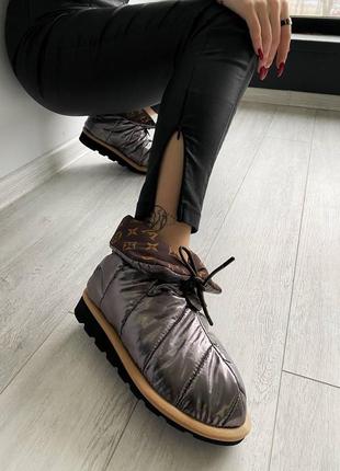 Зимові жіночі черевики louis vuitton8 фото