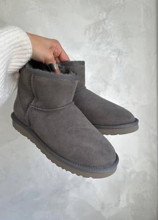 Жіночі угги  ugg classic ii mini10 фото