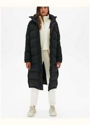 Пуховик aritzia, модель the super puff long