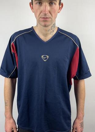 Nike футболка вінтажна 90s dri fit