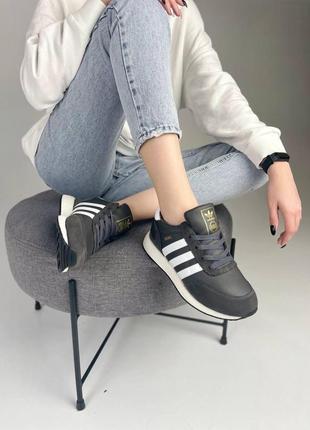Женские кроссовки adidas iniki  зимние8 фото