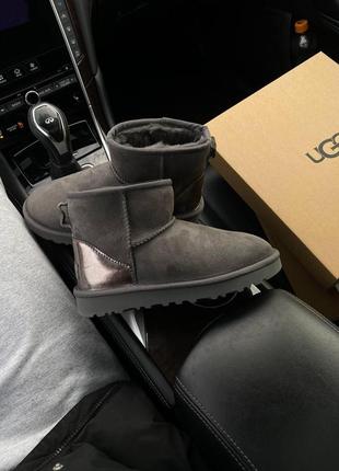 Жіночі угги ugg mini2 фото