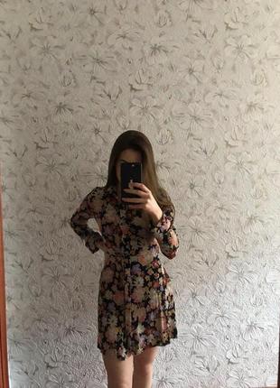Супер платье с цветами от zara
