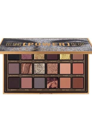 Huda beauty empowered палетка тіней